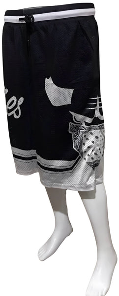 ^CHI-TOWN BULLIES^ (BLACK-WHITE) MESH BASKETBALL JERSEYS
