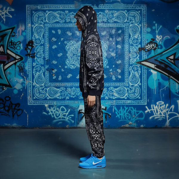 •NAVY BANDANA• JOGGER SWEATSUITS *BLUE PAISLEY* (FLEECY SOFT LINED)