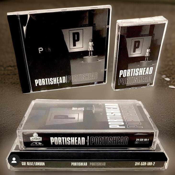 •PORTISHEAD - PORTISHEAD• (1997) (CASSETTE & CD AVAILABLE) (ORIGINAL PRESSINGS)