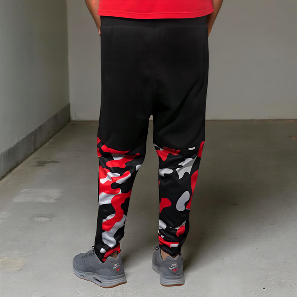 •CHIEFIN’ ADI-FEATHER• (CAMOUFLAGE) LUXURY JOGGER SWEATPANTS (CUT & SEW)