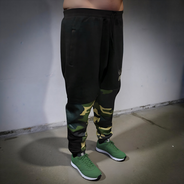 •CHIEFIN’ ADI-FEATHER• (GREEN CAMOUFLAGE) LUX JOGGER SWEATPANTS (CUT & SEW)