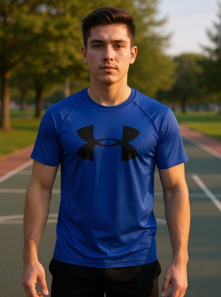 *Under Armor* •PRE-LOVED• ~Heat Gear~ •Activewear T-Shirt•