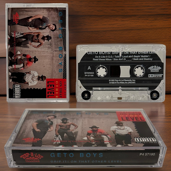 •GETO BOYS ~ GRIP IT! ON THAT OTHER LEVEL• ~1992 OG REPRESS~ (CASSETTE TAPE)