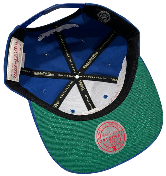 *Toronto Maple Leafs* snapback hats by Mitchell & Ness