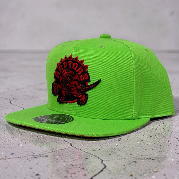 *TORONTO RAPTORS* Fitted hat by Mitchell & Ness (Dynasty Edition) (7-1/4”)