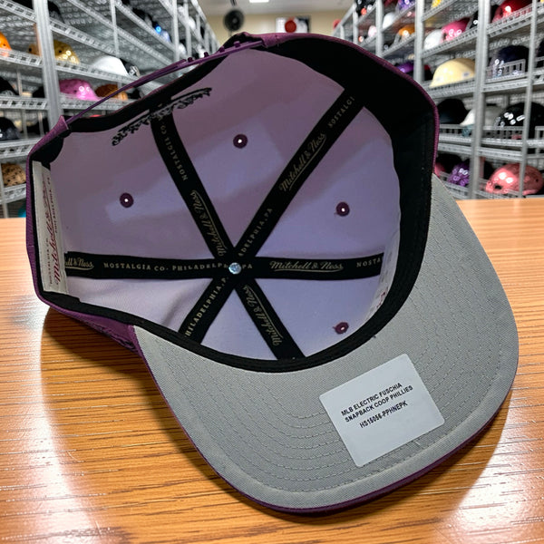 *PHILADELPHIA PHILLIES* Snapback Hats by Michell and Ness (Original Fit)