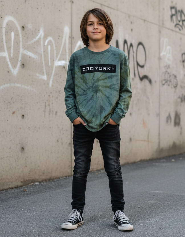 *PRE-LOVED* •Zoo York• ~Long sleeve tee~ (M/10-12)