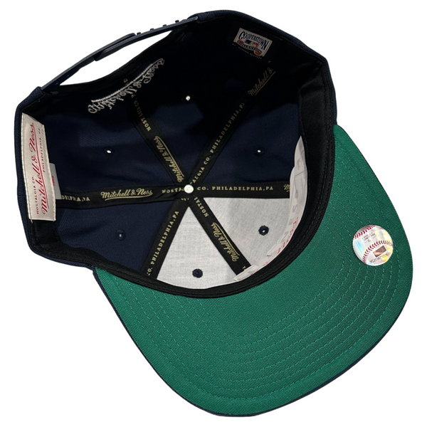 *New York Yankees* (DARK BLUE) snapback hats by Mitchell & Ness