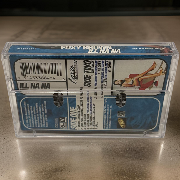 •FOXY BROWN ~ ILL NA NA• ~1996 OG PRESSING~ (CASSETTE TAPE) (2)