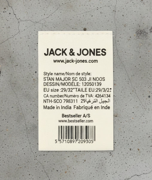 *Jack & Jones* •Heavy Denim Jeans• (29” X 32”) (DARK NAVY)