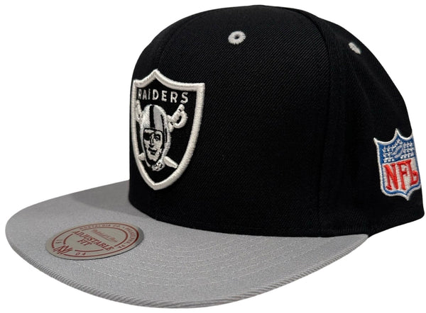 *OAKLAND RAIDERS* snapback hats by Mitchell & Ness **The Vintage Collection**