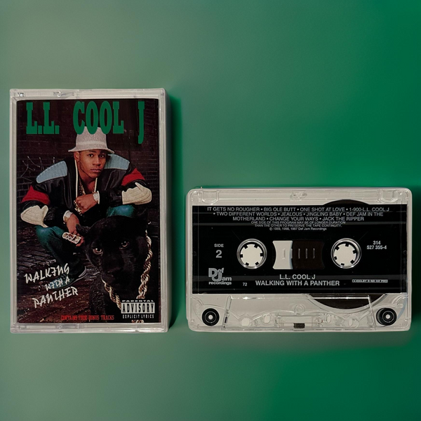 •L.L. COOL J ~ WALKING WITH A PANTHER• ~1989 OG PRESSING~ (CASSETTE TAPE) (2)
