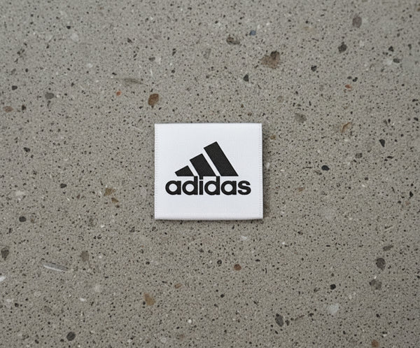 *PRE-LOVED* •Adidas• ~Youth Hoodie~ (14/16)