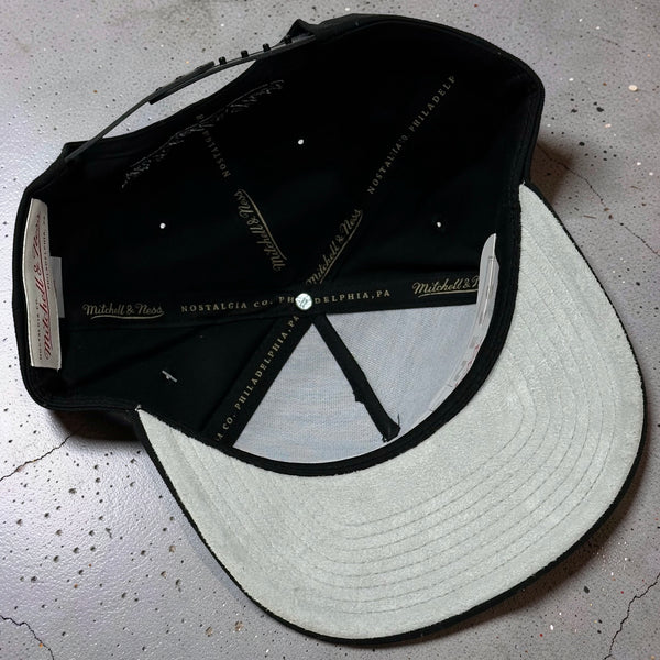 *MITCHELL & NESS* Branded Snapback Hats (Pro Crown Fit)