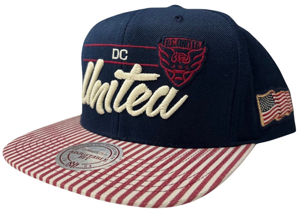 *DC United Football Club* snapback hats by Mitchell & Ness