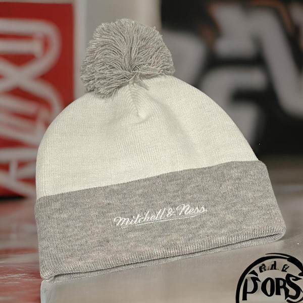 *TORONTO MAPLE LEAFS* Winter Toque by Mitchell & Ness