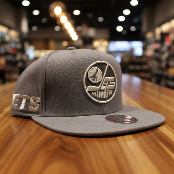 *Winnipeg Jets* ~Snapback hats by Mitchell & Ness~
