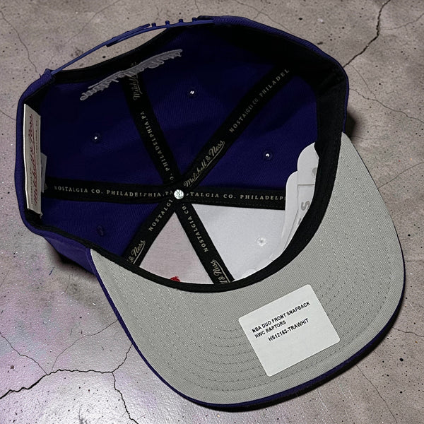 *TORONTO RAPTORS* Snapback hat by Mitchell & Ness (Original Fit)