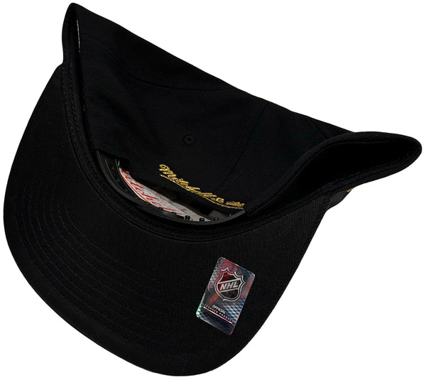 *Calgary Flames* snapback hats by Mitchell & Ness