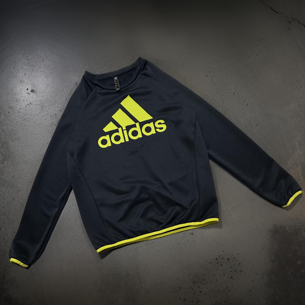 *ADIDAS* ~boys crewneck activewear top~ (13-14Y)