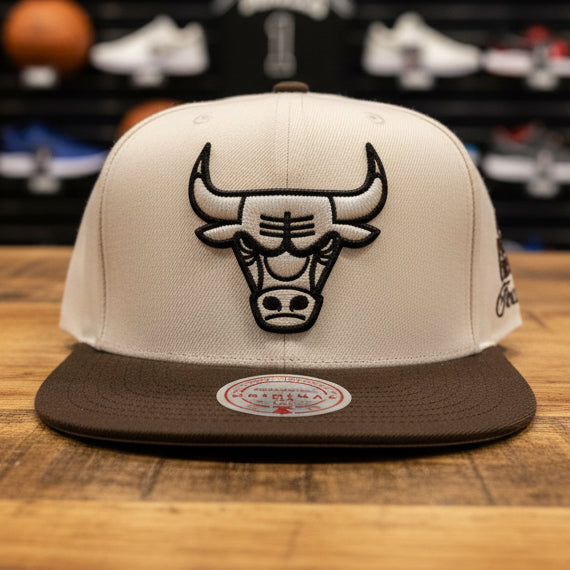 *Chicago Bulls* ~Original Fit SnapBack Hats by Mitchell & Ness~