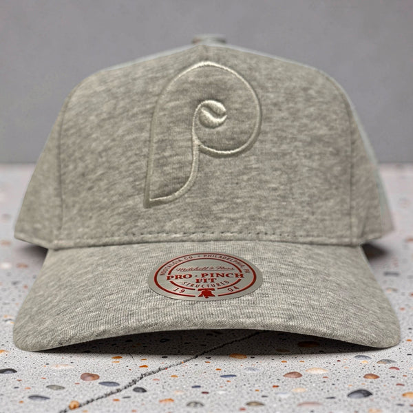 *PHILADELPHIA PHILLIES* Snapback Hats by Mitchell & Ness (Pro Pinch Fit)