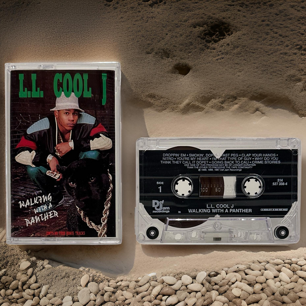 •L.L. COOL J ~ WALKING WITH A PANTHER• ~1989 OG PRESSING~ (CASSETTE TAPE) (1)