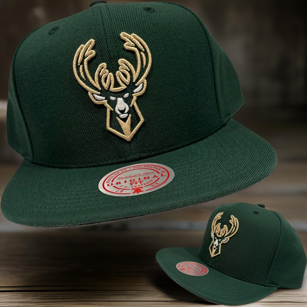 *Milwaukee Bucks* (Green) snapback hats by Mitchell & Ness