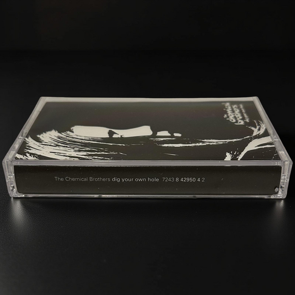 •CHEMICAL BROTHERS - DIG YOUR OWN HOLE• ~1997 OG CANADIAN PRESSING~ (CASSETTE TAPE)