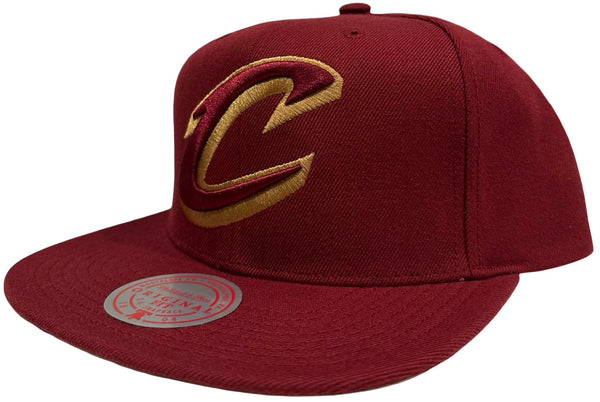 *Cleveland Cavaliers* snapback hats by Mitchell & Ness