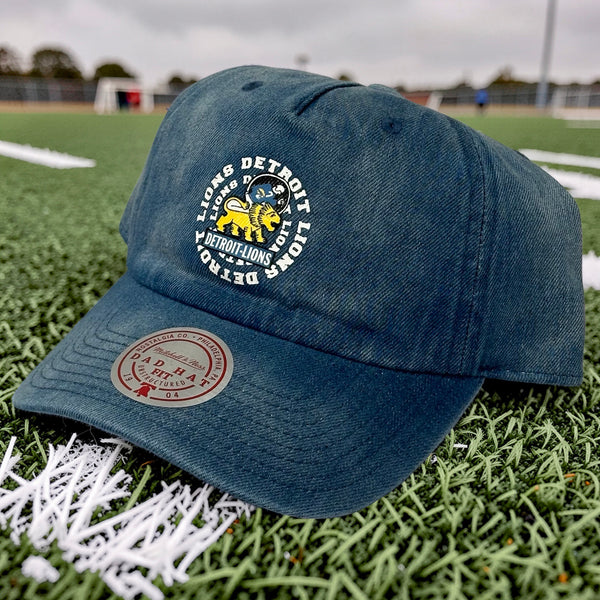 *DETROIT LIONS* Strapback hat by Mitchell & Ness (Dad Hat Fit)