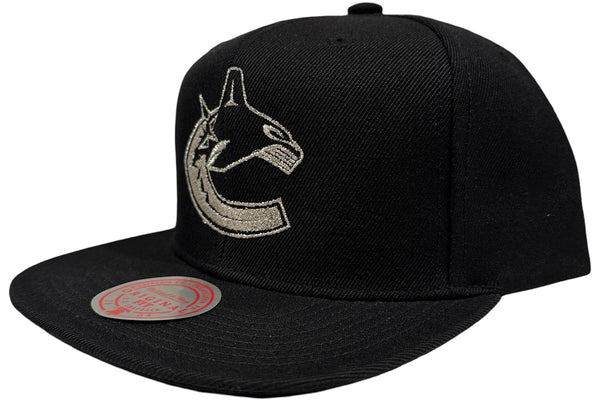 *Vancouver Canucks* (Black) snapback hats by Mitchell & Ness