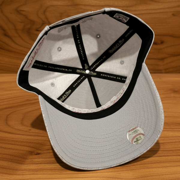 *PHILADELPHIA PHILLIES* Pro Pinch Fit Curved Beak Snapback Hats by Mitchell & Ness