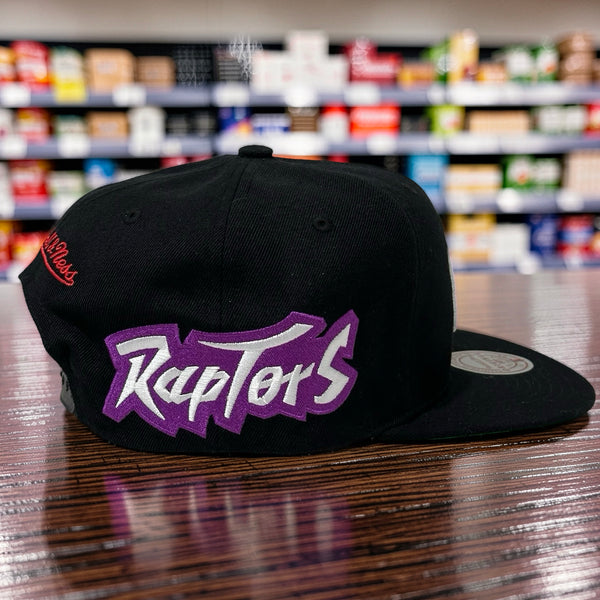 *TORONTO RAPTORS* Snapback Hats by Mitchell & Ness (Original Fit)