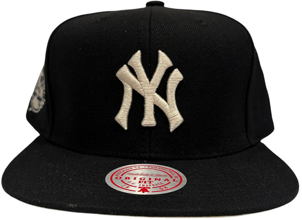 *New York Yankees* snapback hats by Mitchell & Ness