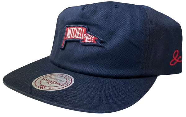 *Mitchell & Ness* soft shell snapback hats (Navy-Red)