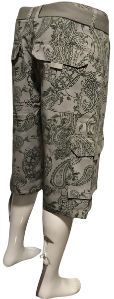 ^JMC^ BELTED GREY CARGO SHORTS WITH GREEN PAISLEY DESIGN