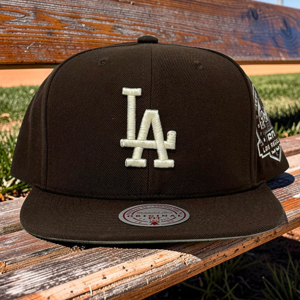 *LOS ANGELES DODGERS* Snapback hats by Mitchell & Ness (Original Fit)