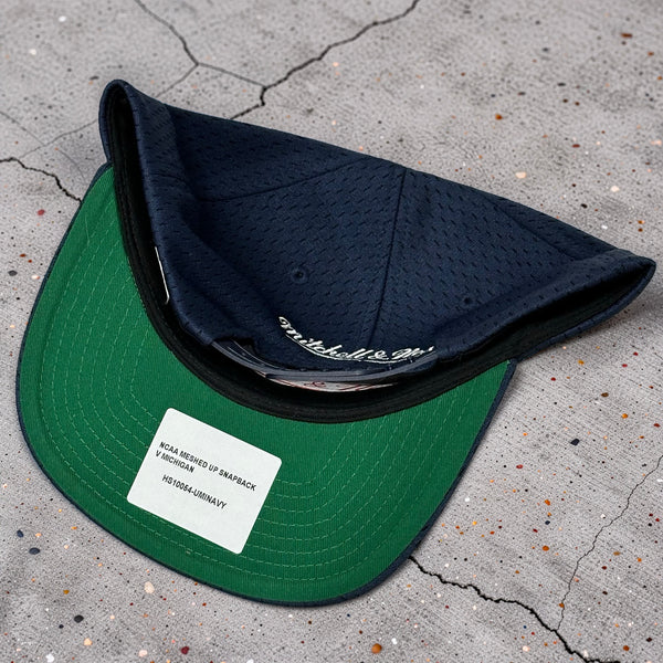 *MICHIGAN WOLVERINES* Snapback Hats by Mitchell & Ness (Original Fit)