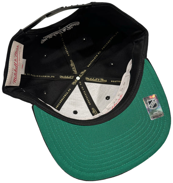 *Toronto Maple Leafs* snapback hats by Mitchell & Ness ~Inuk Style Logo~