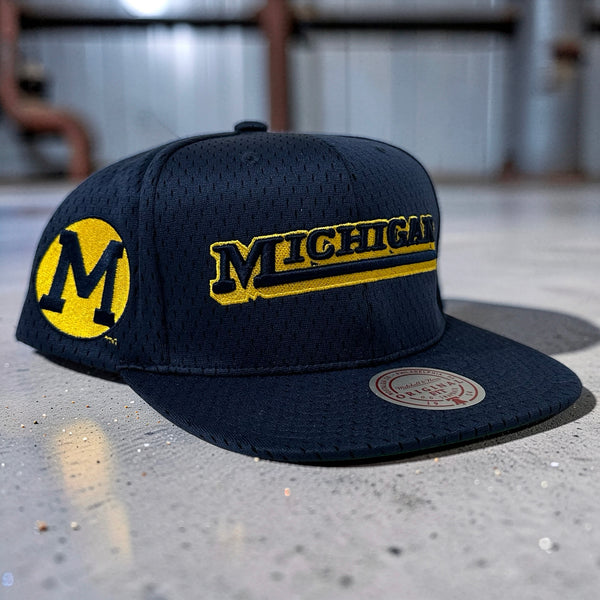*MICHIGAN WOLVERINES* Snapback Hats by Mitchell & Ness (Original Fit)