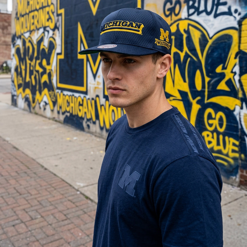 *MICHIGAN WOLVERINES* Snapback Hats by Mitchell & Ness (Original Fit)