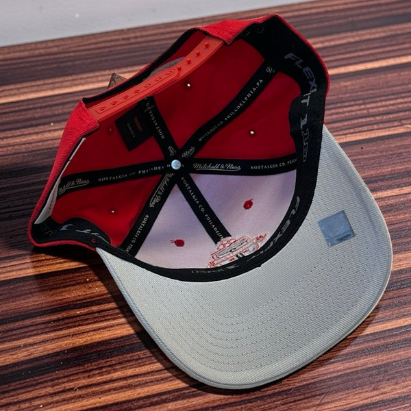*Toronto Football Club* ~Flex Fit~ Snapback hat with curved brim by Mitchell & Ness (Rare Prototype)