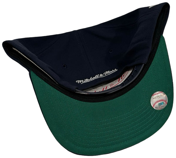 *New York Yankees* snapback hats by Mitchell & Ness