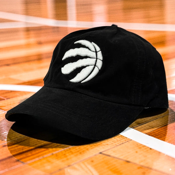 *TORONTO RAPTORS* Strapback hat by Mitchell & Ness (Dad Hat Fit) (Dealer Sample)