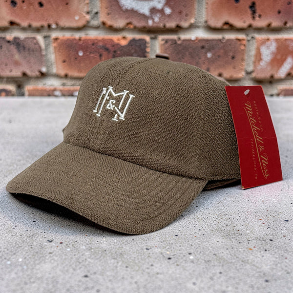*MITCHELL & NESS* Strapback hat (Dad Hat Fit)