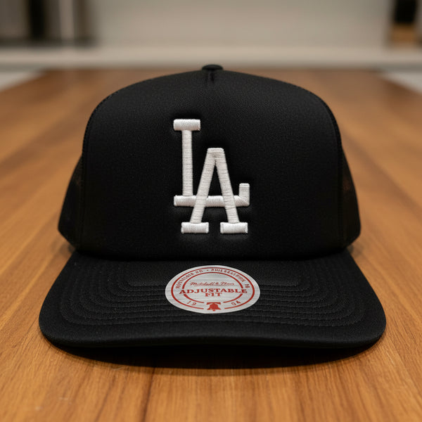 *LOS ANGELES DODGERS* ~Trucker style snapback hats by Mitchell & Ness (mesh back)