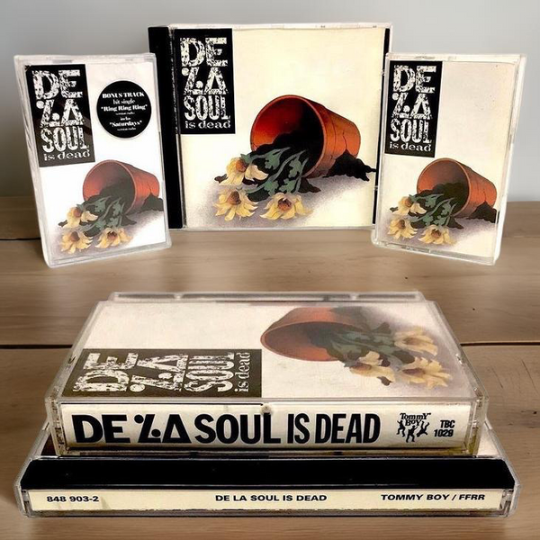 •DE LA SOUL - DE LA SOUL IS DEAD• (1991) (CASSETTE & CD AVAILABLE) (ORIGINAL PRESSINGS)