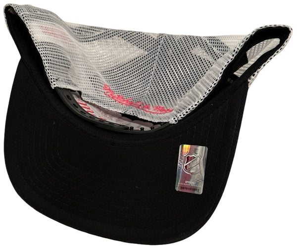 *Montreal Canadiens* snapback mesh trucker style hats by Mitchell & Ness