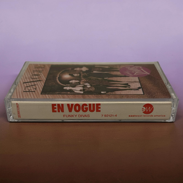 •EN VOGUE ~ FUNKY DIVAS• ~1992 OG PRESSINGS~ (CD & CASSETTE TAPE)